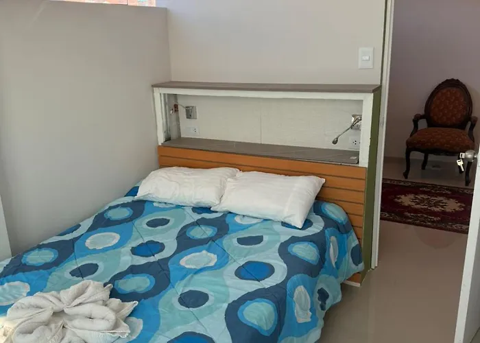 Modern 2br Loft2 Views Elevator Sleeps 4